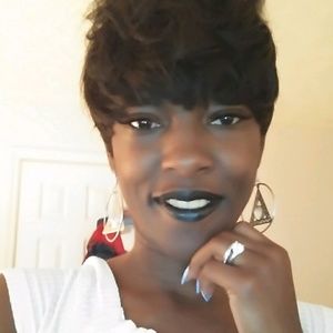 Meet your Posher, Vanika